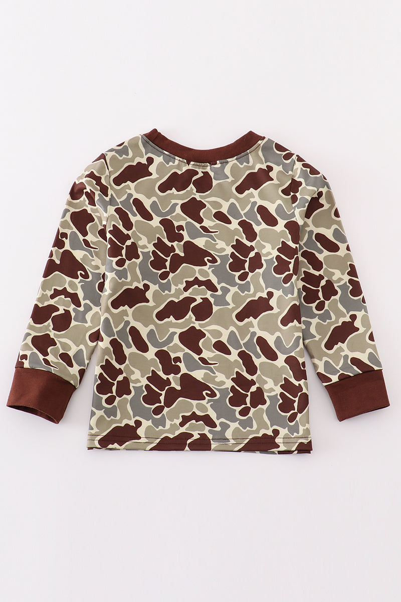 Camouflage jesus loves me embroidery boy top