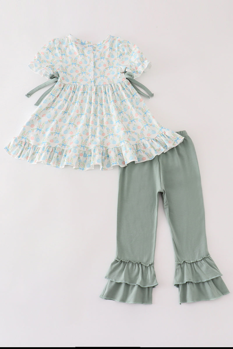 Green pumpkin print girl set