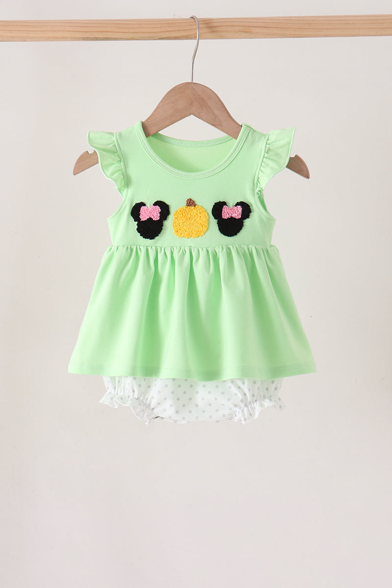 Light green character french knot ruffle bubble