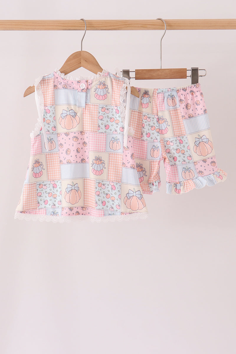 Pink pumpkin ruffle shorts set