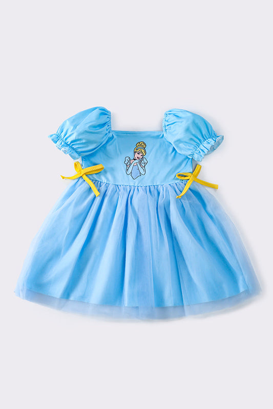 C*i*n*d*e*r*e*l*l*a* Blue princess tulle dress