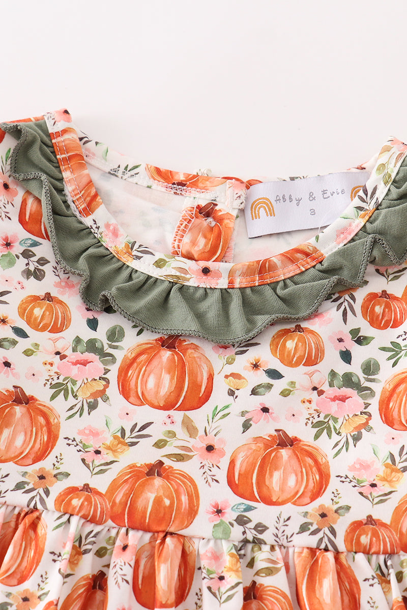 Green pumpkin ruffle dress