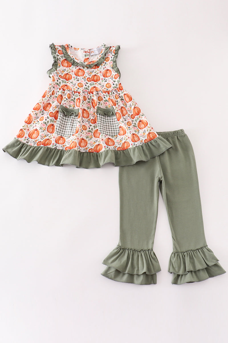 Green pumpkin ruffle girl set