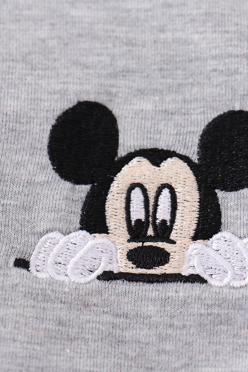 M*i*c*k*e*y* Grey character embroidery boy zipper pullover