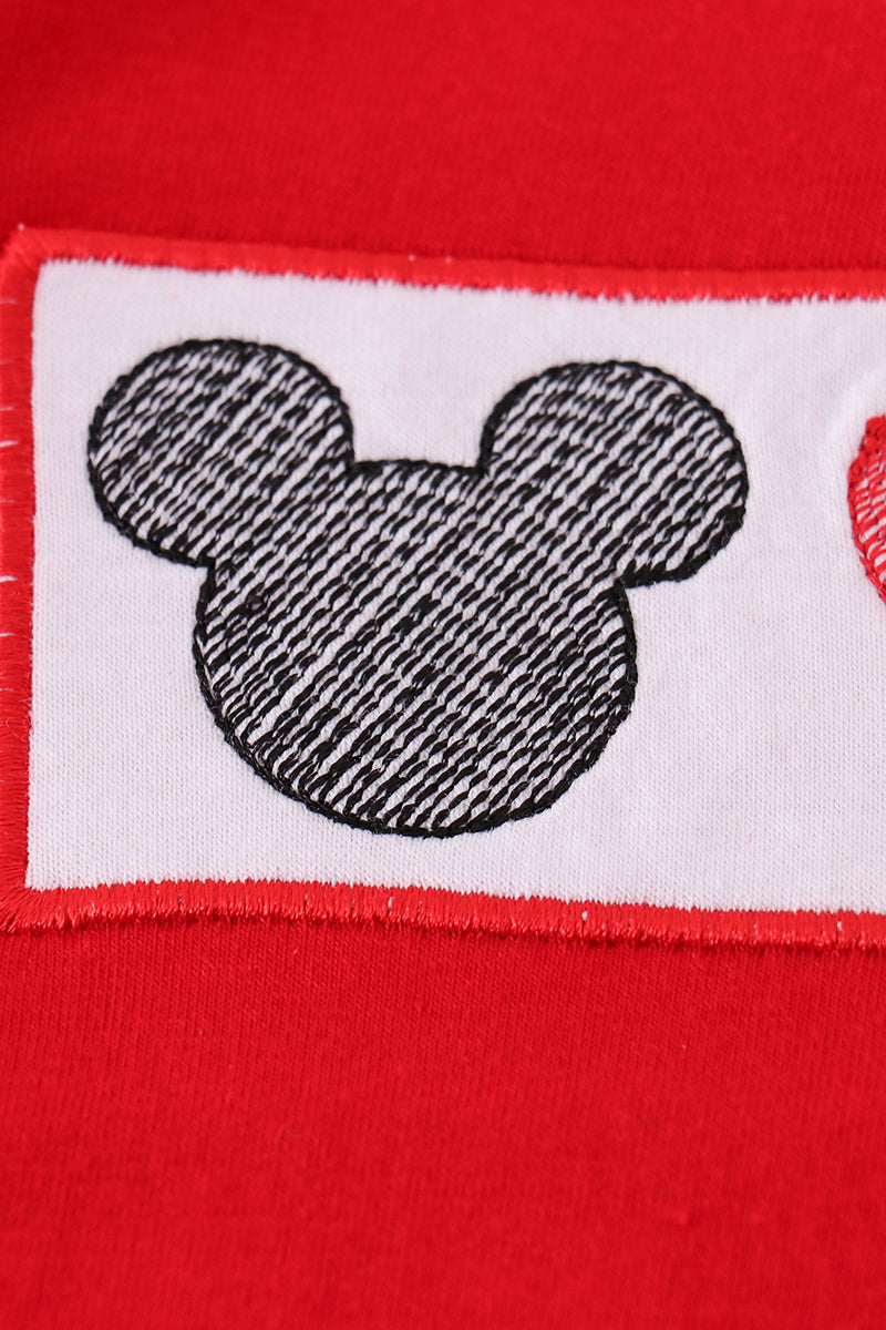 M*i*c*k*e*y* & M*i*n*n*i*e* Red heart character embroidery boy set